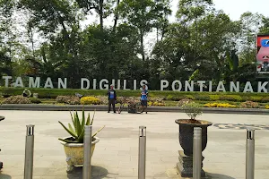 Digulis Park, Pontianak. image
