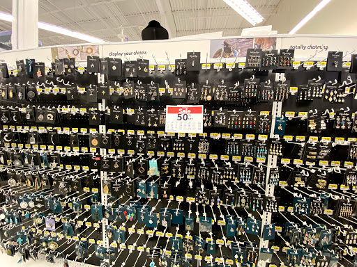 Fabric Store «Jo-Ann Fabrics and Crafts», reviews and photos, 7504 W Broad St, Richmond, VA 23294, USA