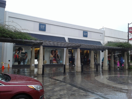 Clothing Store «Gap», reviews and photos, 1294 Burlingame Ave, Burlingame, CA 94010, USA