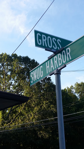 Grocery Store «Shady Side Market», reviews and photos, 1481 Snug Harbor Rd, Shady Side, MD 20764, USA