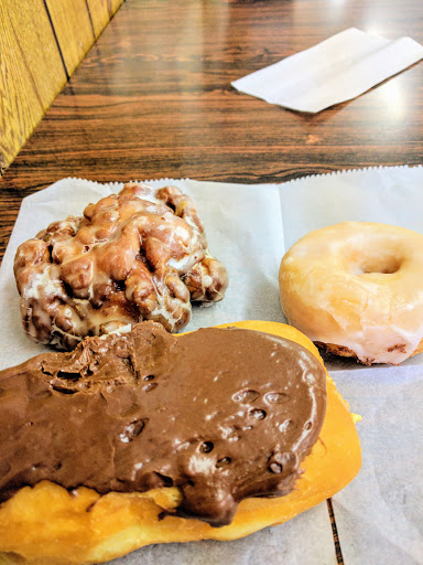 Donut Shop «Donut Stop», reviews and photos, 1256 S 13th St, Omaha, NE 68108, USA