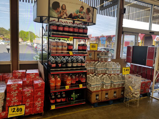 Grocery Store «Grocery Outlet Bargain Market», reviews and photos, 2079 23rd St, San Pablo, CA 94806, USA