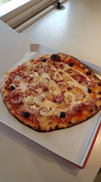 Photos du propriétaire du Pizzas à emporter Kiosque à pizza SAINT JUNIEN - n°7