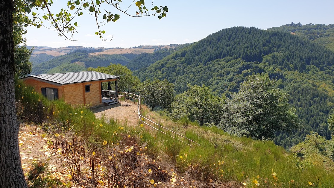 Camping La Taillade (domaine naturiste) à Neuvéglise-sur-Truyère (Cantal 15)