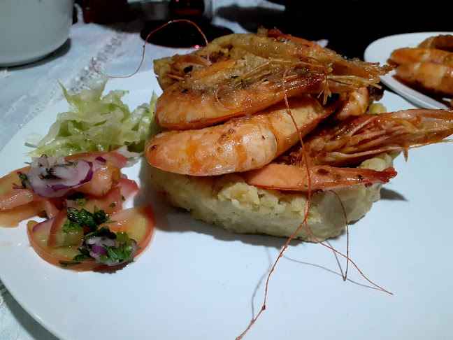 Comidas tipicas Restaurante "La Sazon de Mirella"