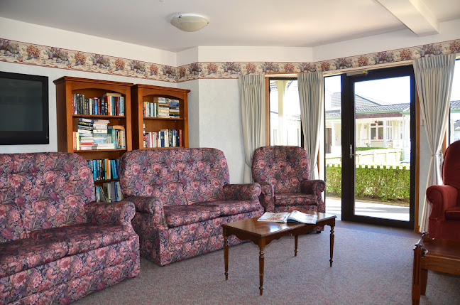 Reviews of Bupa Cedar Manor Retirement Village and Care Home in Tauranga - Retirement home