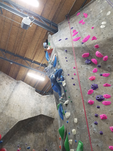 Rock Climbing Gym «Edgeworks Climbing», reviews and photos, 6102 N 9th St #200, Tacoma, WA 98406, USA