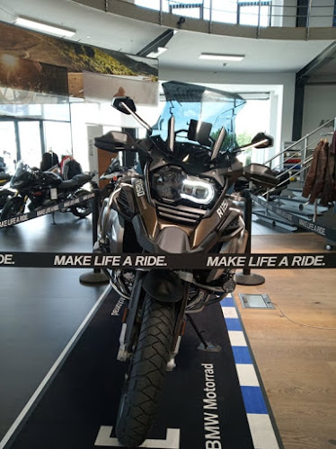 Értékelések erről a helyről: BMW Motorrad Leier Autó, Győr - Motorkerékpár-üzlet
