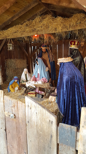 Funeral Home «Paul R Young Funeral Home», reviews and photos, 7345 Hamilton Ave, Cincinnati, OH 45231, USA