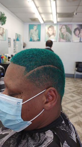 Hair Salon «399 Pro Hair Salon», reviews and photos, 17025 Nanes Dr, Houston, TX 77090, USA