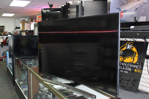 Pawn Shop «Yankee Peddler & Pawn», reviews and photos, 535 Long Hill Rd, Groton, CT 06340, USA