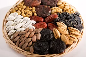 Export of dried fruits image