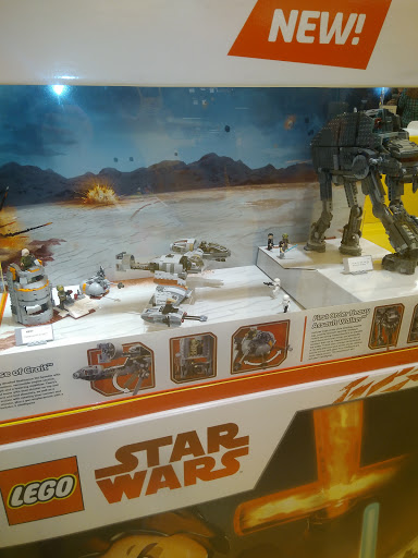 Toy Store «The LEGO Store», reviews and photos, 3000 184th St SW, Lynnwood, WA 98037, USA
