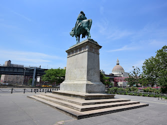 Continental Army Plaza