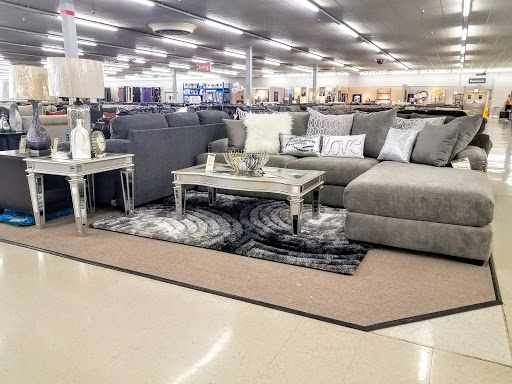 Furniture Store «BT Furnishings», reviews and photos, 5701 Broadway Blvd, Garland, TX 75043, USA