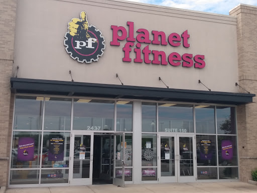 Gym «Planet Fitness», reviews and photos, 2437 E Main St #150, Plainfield, IN 46168, USA