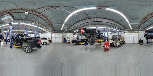 Auto Repair Shop «Fast Lane Auto Repair», reviews and photos, 2121 Triplett St, Owensboro, KY 42303, USA