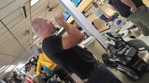 Bowling Alley «Holiday Bowling & Billards», reviews and photos, 10350 W Colfax Ave, Lakewood, CO 80215, USA