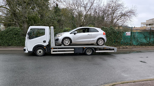 Photo 1 - Enlèvement Epave Var (pas de pièces) - Epaviste JLR Auto