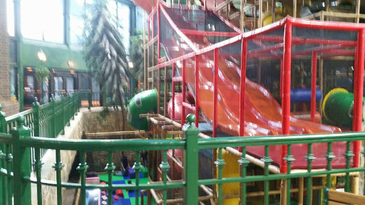 Amusement Park «Edinborough Park», reviews and photos, 7700 York Ave S, Edina, MN 55435, USA