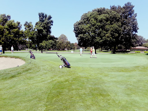 Golf Course «Birnamwood Golf Course», reviews and photos, 12424 Parkwood Dr, Burnsville, MN 55337, USA