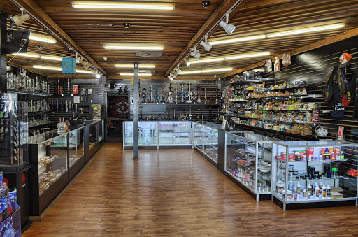 Vaporizer Store «High Life Smoke Shop Columbia», reviews and photos, 631 Harden St, Columbia, SC 29205, USA