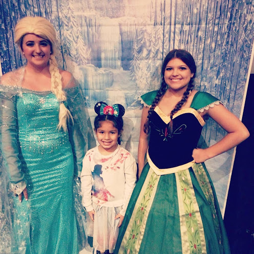 Movie Theater «Harkins Theatres Estrella Falls 16», reviews and photos, 15010 W McDowell Rd, Goodyear, AZ 85395, USA