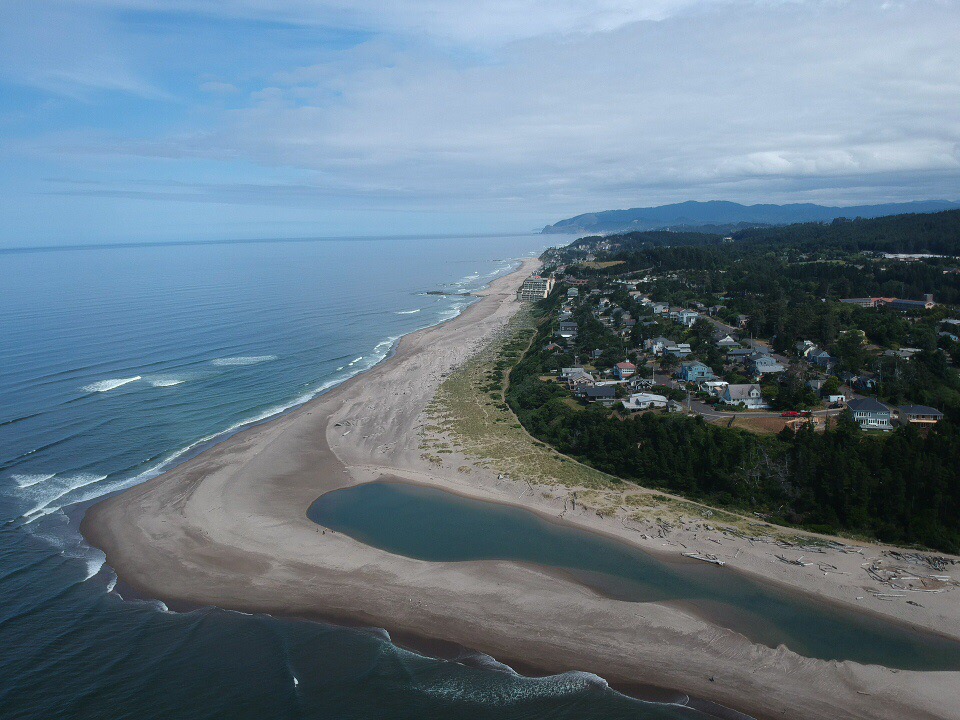 Photo of Lincoln City Beach - good pet friendly spot for vacation