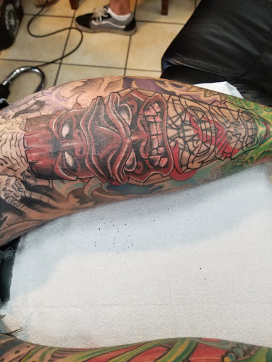 Tattoo Shop «Absolute Tattoo and Piercing», reviews and photos, 8055 Clairemont Mesa Blvd, San Diego, CA 92111, USA
