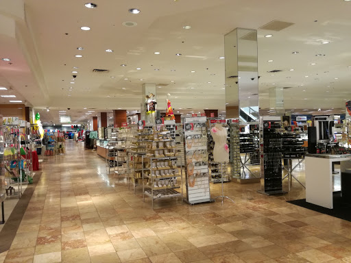 Shopping Mall «Great Northern Mall», reviews and photos, 4954 Great Northern Mall, North Olmsted, OH 44070, USA