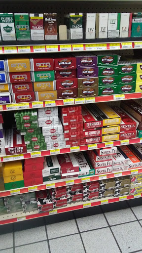 Liquor Store «Dirt Cheap», reviews and photos, 1119 Gravois Rd, Fenton, MO 63026, USA