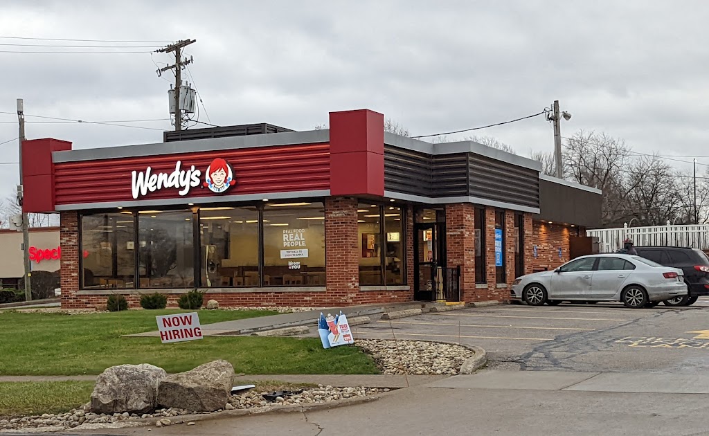Wendy's 44122