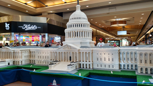 Shopping Mall «Fashion Place», reviews and photos, 6191 State St, Murray, UT 84107, USA