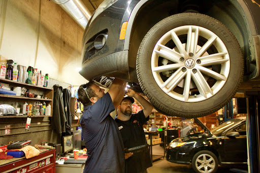Car repair and maintenance service Athens