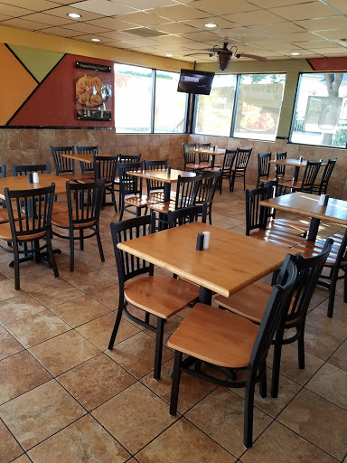 American Restaurant «Golden Chick», reviews and photos, 202 S Cedar Ridge Dr, Duncanville, TX 75116, USA