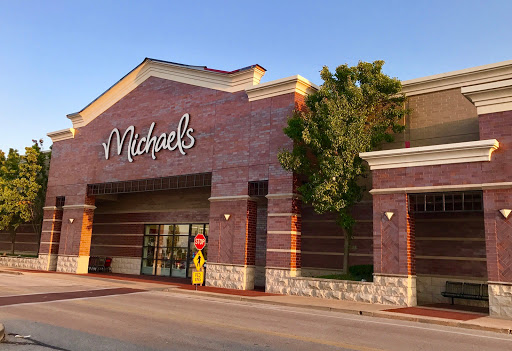 Michaels, 142 THF Blvd, Chesterfield, MO 63005, USA, 