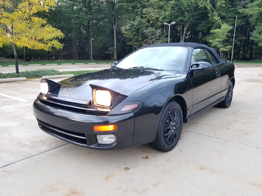 Car Dealer «Pure Automotive», reviews and photos, 4509 Renaissance Pkwy, Warrensville Heights, OH 44128, USA