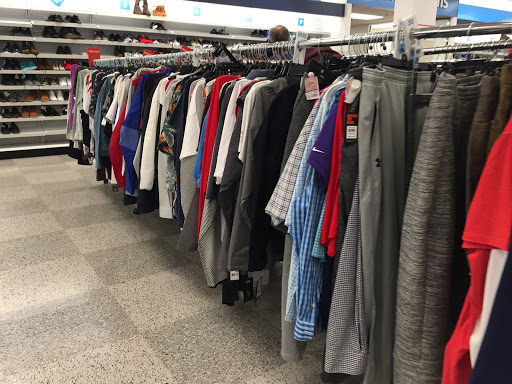 Clothing Store «Ross Dress for Less», reviews and photos, 1237 E Golf Rd, Schaumburg, IL 60173, USA