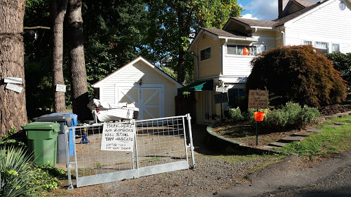 Tourist Attraction «Davis Graveyard», reviews and photos, 8703 SE 43rd Ave, Milwaukie, OR 97222, USA