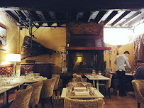 Atmosphère du Restaurant La Petite Forge à Villiers-le-Bâcle - n°7