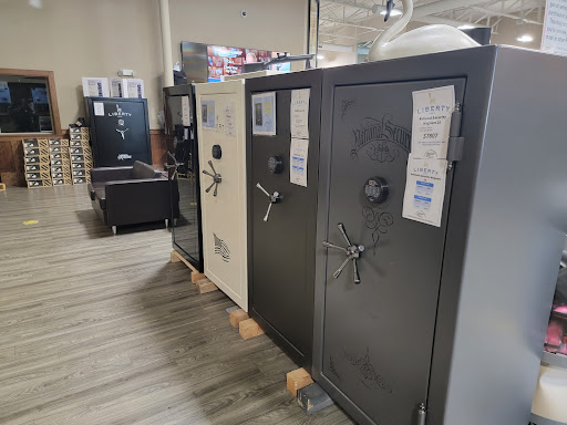 Gun Shop «Second Amendment Sports», reviews and photos, 3705 W Elm St, McHenry, IL 60050, USA