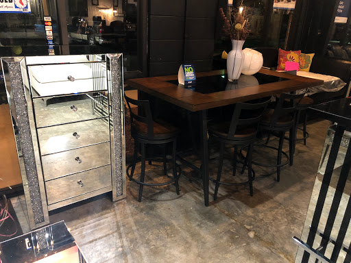 Furniture Store «Simo’s Furniture», reviews and photos, 174 Semoran Commerce Pl #106, Apopka, FL 32703, USA