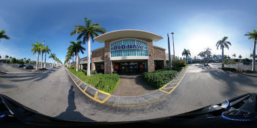 Clothing Store «Old Navy», reviews and photos, 3885 NE 163rd St, North Miami Beach, FL 33160, USA