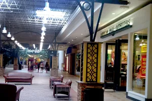 College Square Mall image