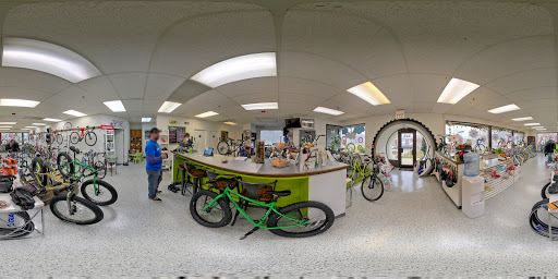 Bicycle Store «Lifestyle Cycle», reviews and photos, 326 S Milwaukee Ave, Libertyville, IL 60048, USA