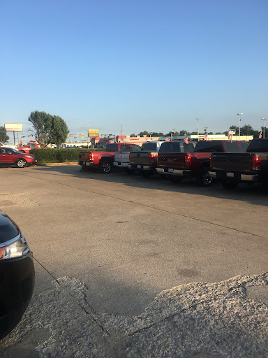 Used Car Dealer «Big Tex Auto Mart», reviews and photos, 11501 Northwest Hwy, Dallas, TX 75218, USA