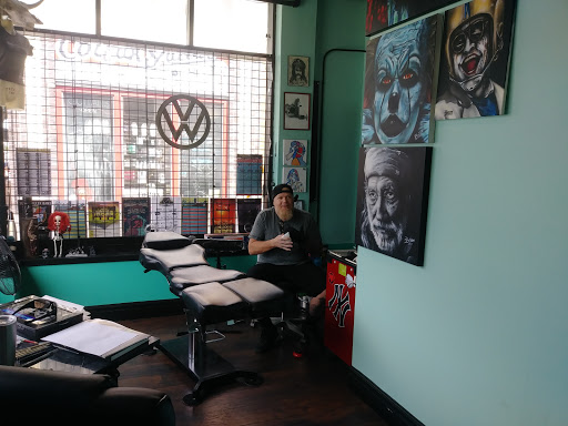 Tattoo Shop «PETER TAT-2», reviews and photos, 3216 E Colfax Ave, Denver, CO 80206, USA