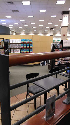 Book Store «Barnes & Noble», reviews and photos, 4801 Concord Pike, Wilmington, DE 19803, USA