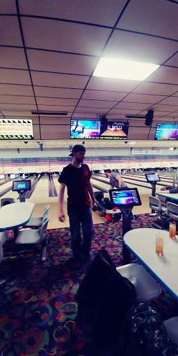 Bowling Alley «Shore Lanes», reviews and photos, 31100 Harper Ave, St Clair Shores, MI 48082, USA