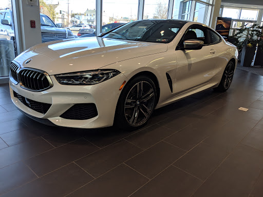 BMW Dealer «Thompson BMW», reviews and photos